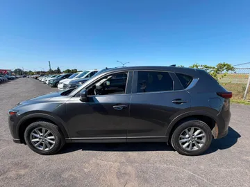2022 Mazda CX-5 - image 4