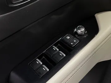 2020 Mazda CX-5 - image 27