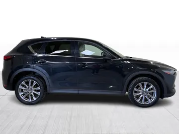 2019 Mazda CX-5 - image 2