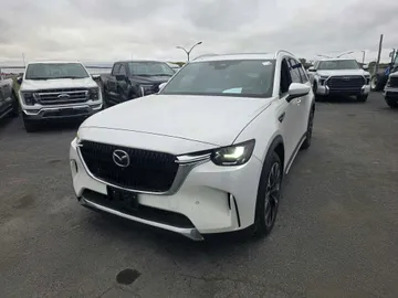 2024 Mazda CX-90 PHEV - image 3