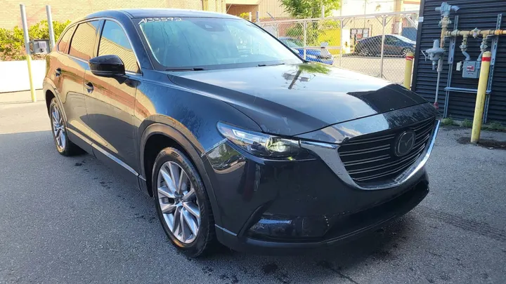 2023 Mazda CX-9 - image principale