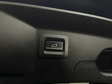 2022 Mazda CX-9 - image 21