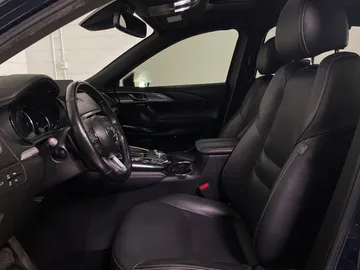 2022 Mazda CX-9 - image 3