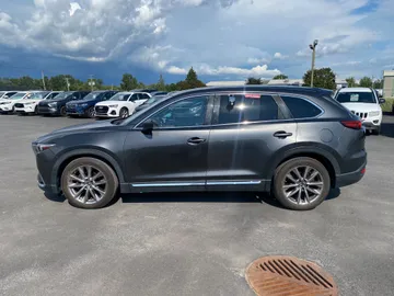2017 Mazda CX-9 - image 4