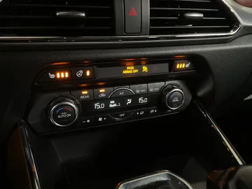 2017 Mazda CX-9 - image 23