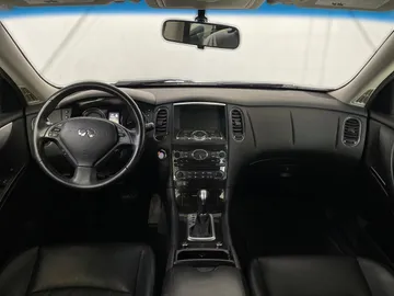 2017 INFINITI QX50 - image 4