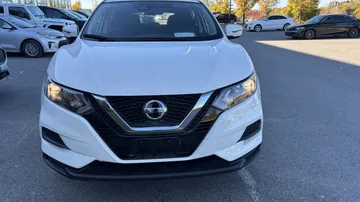 2023 Nissan Qashqai - image 2
