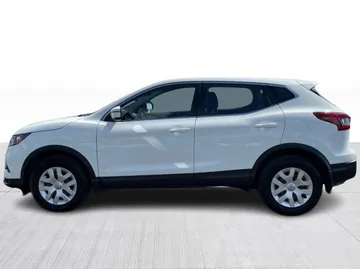 2021 Nissan Qashqai - image 9