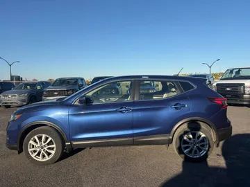 2023 Nissan Qashqai - image 4
