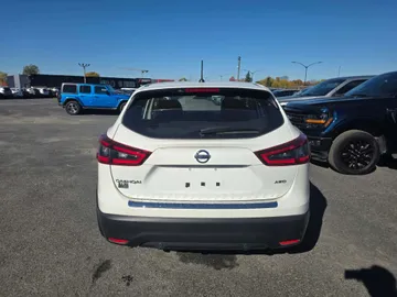 2023 Nissan Qashqai - image 6