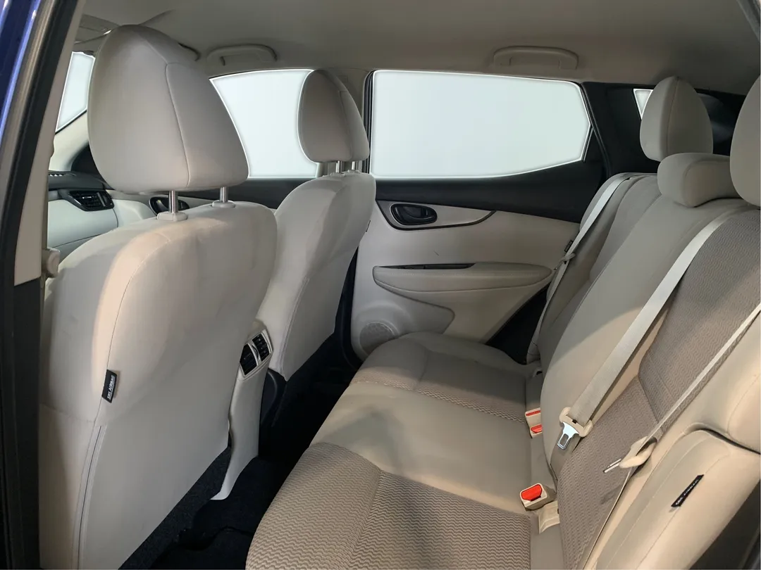2022 Nissan Qashqai S, photo 10