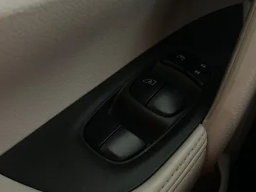 2022 Nissan Qashqai - image 22