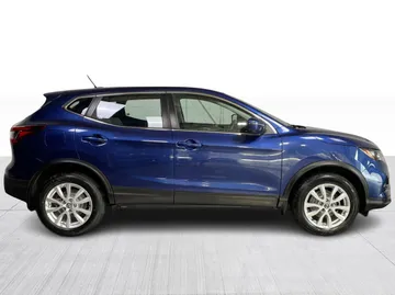 2023 Nissan Qashqai - image 2