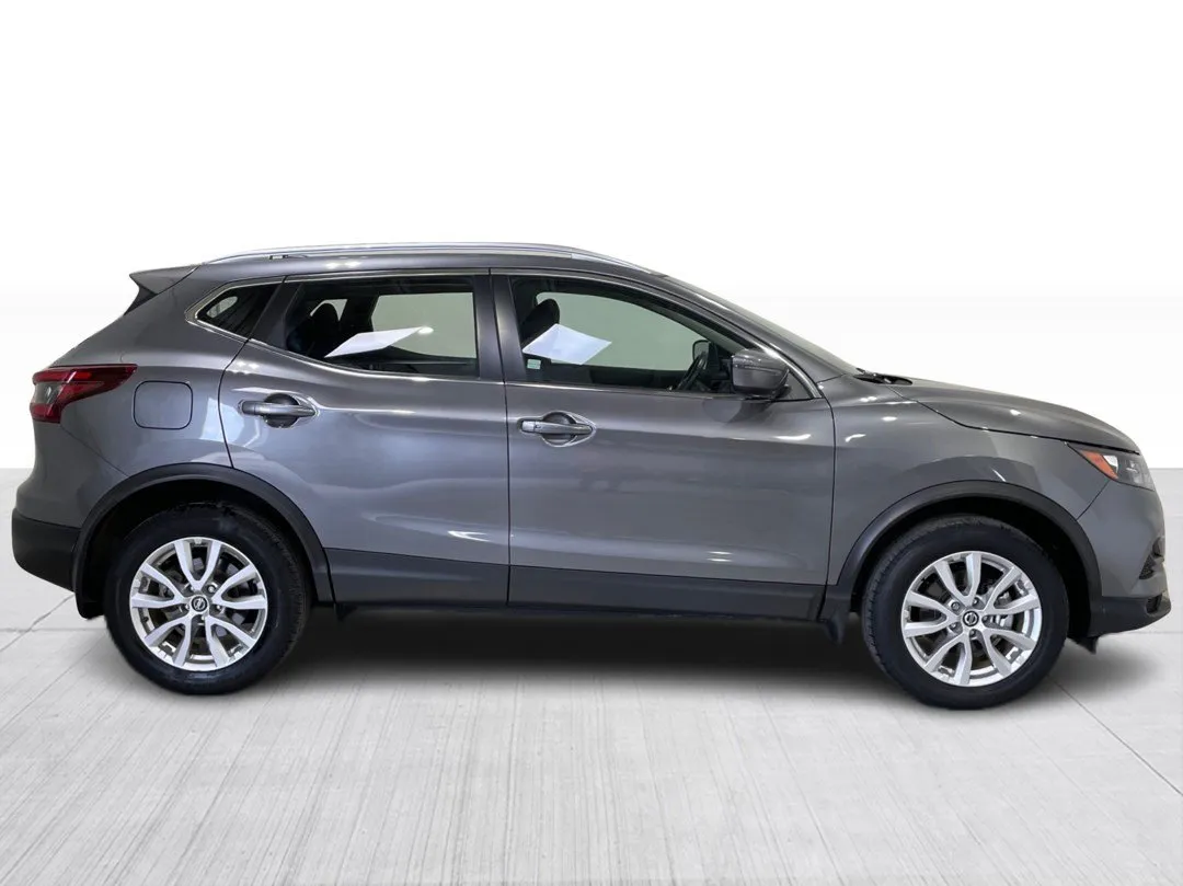 2023 Nissan Qashqai — photo 2