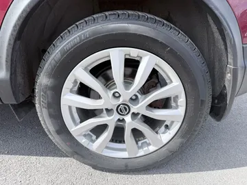 2021 Nissan Qashqai - image 7
