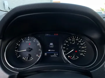2021 Nissan Qashqai - image 17