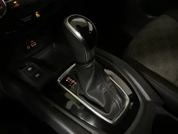 2021 Nissan Qashqai - image 27
