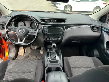 2021 Nissan Qashqai - image 9