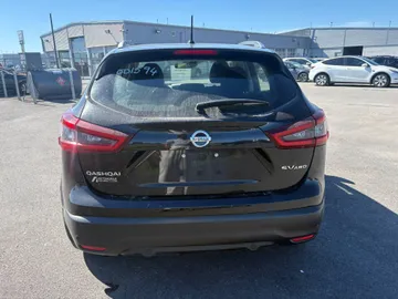 2021 Nissan Qashqai - image 6