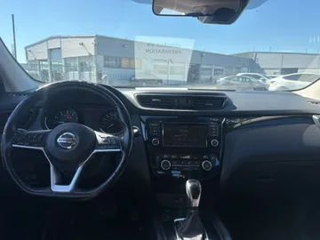 2021 Nissan Qashqai - image 11
