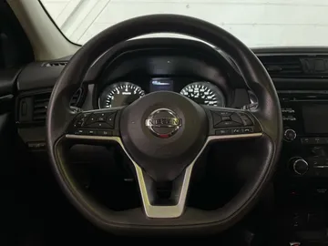 2018 Nissan Qashqai - image 16