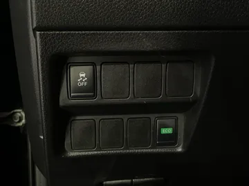 2018 Nissan Qashqai - image 26