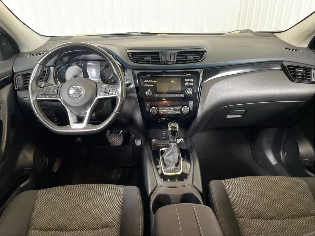 2018 Nissan Qashqai — photo 4