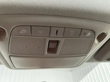 2018 Nissan Qashqai - image 16