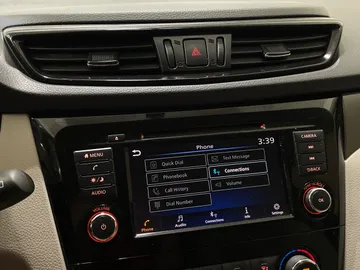 2019 Nissan Qashqai - image 23