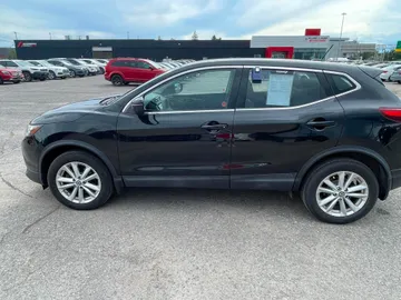 2019 Nissan Qashqai - image 6