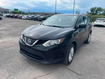 2019 Nissan Qashqai - image 3