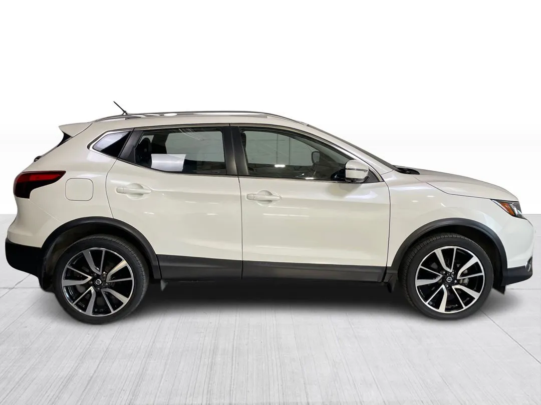 2019 Nissan Qashqai for sale - photo 2