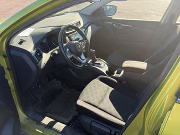 2019 Nissan Qashqai - image 6