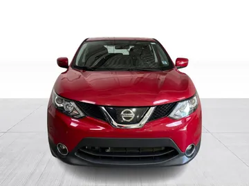 2018 Nissan Qashqai - image 8