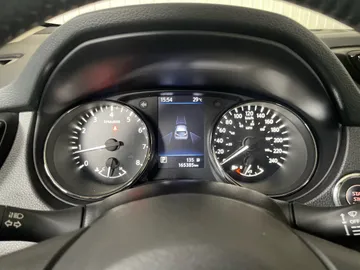 2019 Nissan Qashqai - image 17