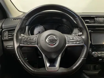 2018 Nissan Qashqai - image 25