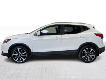 2018 Nissan Qashqai - image 10
