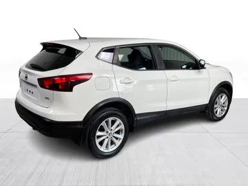 2019 Nissan Qashqai - image 14