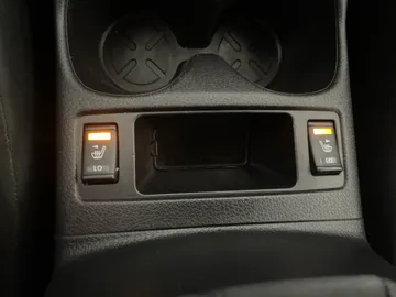 2019 Nissan Qashqai - image 24