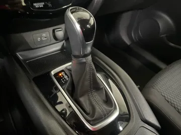 2019 Nissan Qashqai - image 27