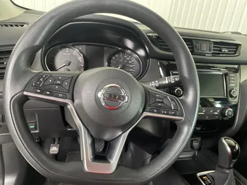 2019 Nissan Qashqai - image 17