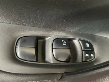 2019 Nissan Qashqai - image 22