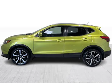 2017 Nissan Qashqai - image 10