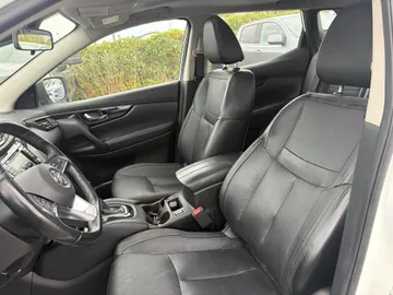 2019 Nissan Qashqai - image 8