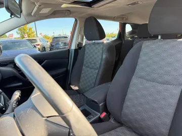 2019 Nissan Qashqai - image 8