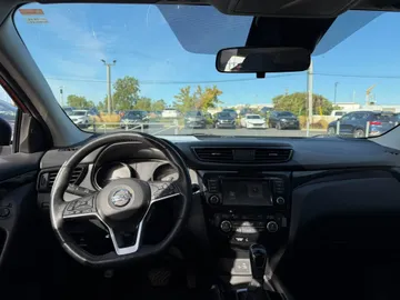 2019 Nissan Qashqai - image 9