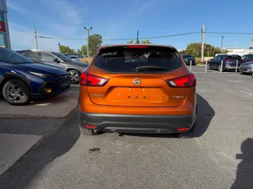 2019 Nissan Qashqai - image 6