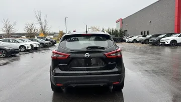 2020 Nissan Qashqai - image 6