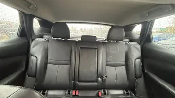 2020 Nissan Qashqai - image 9