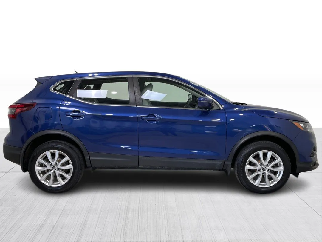 2020 Nissan Qashqai — photo 2